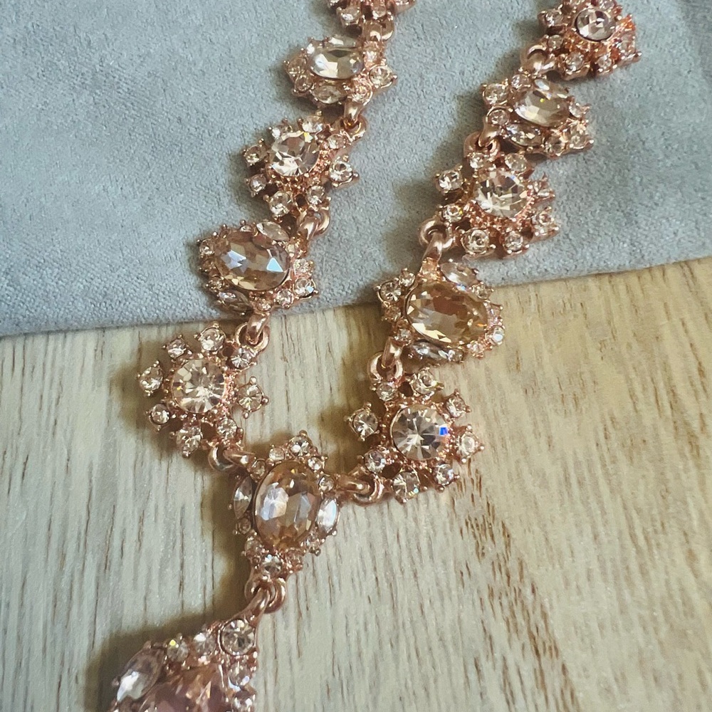 NWT Marchesa Rose Gold Necklace✨ - Picture 8 of 9